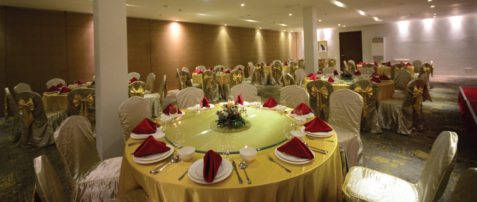 Blue Lotus Hotel Your Home In Davao